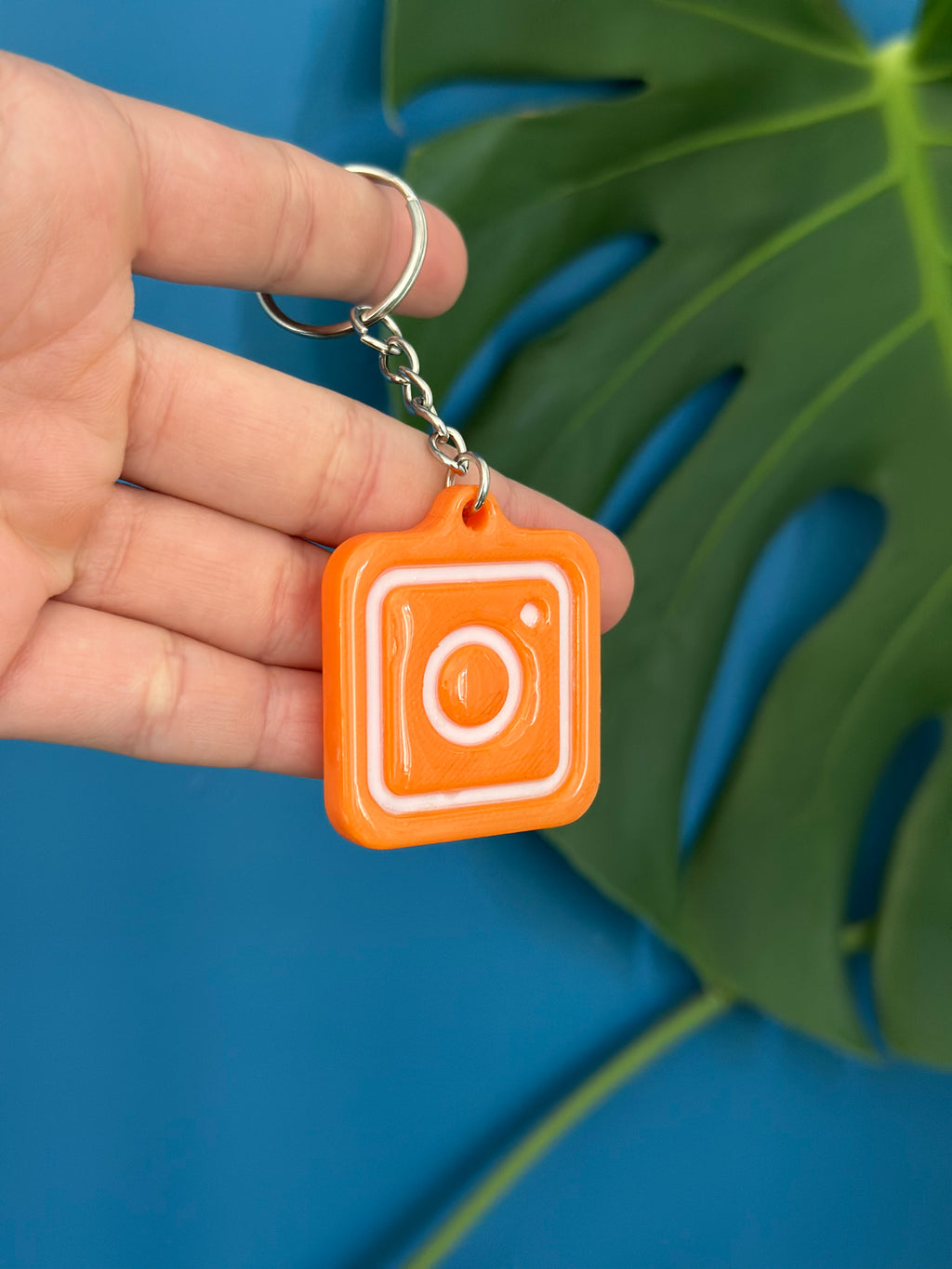 NFC Keychain 3D Printed | Digital Business Card | Share Instagram TikTok Venmo | Custom Social Media Keychain Gift